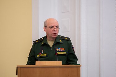 Сохранить престиж профессии военнослужащего